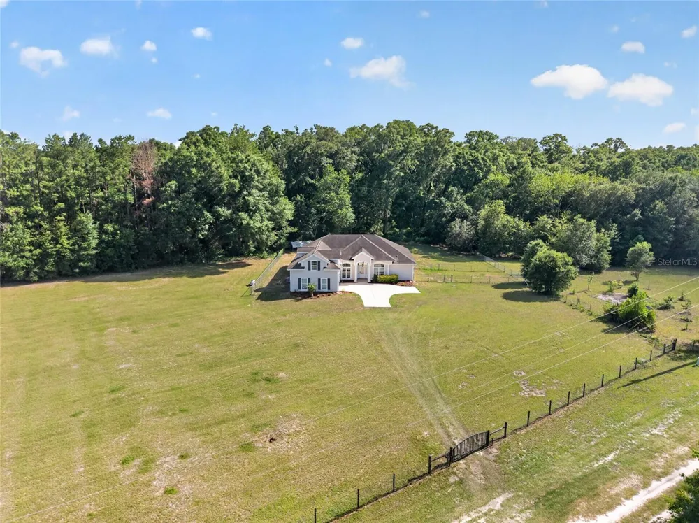 26807 SW 20TH PLACE Newberry, FL 32669