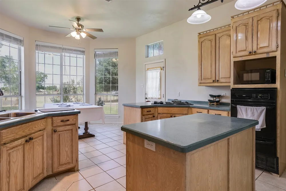 6712 sundance Circle Joshua, TX 76058