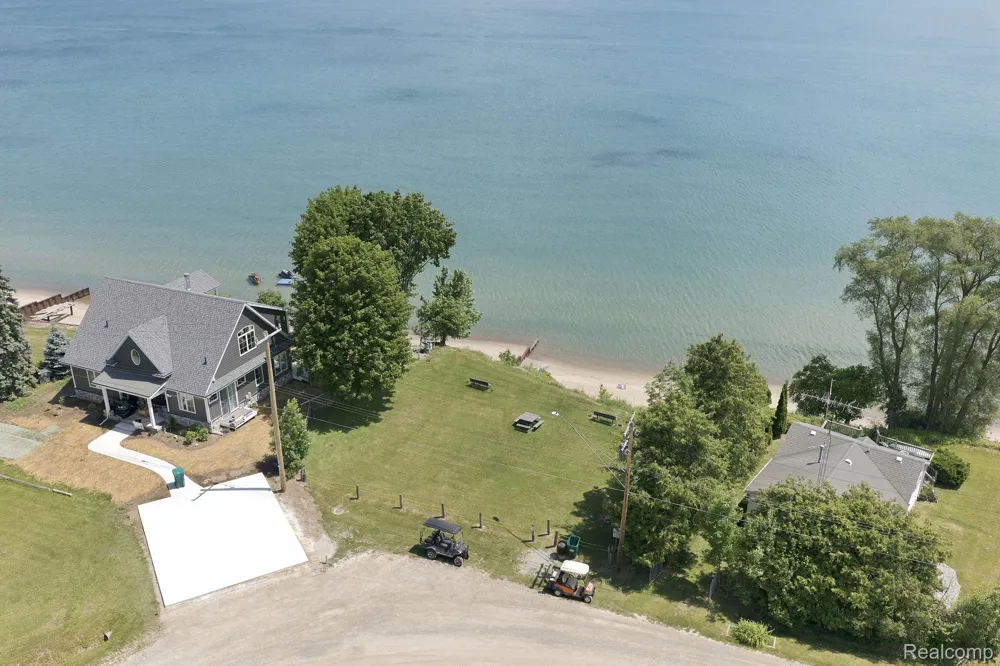 7496 Forest Drive Worth Township, MI 48450