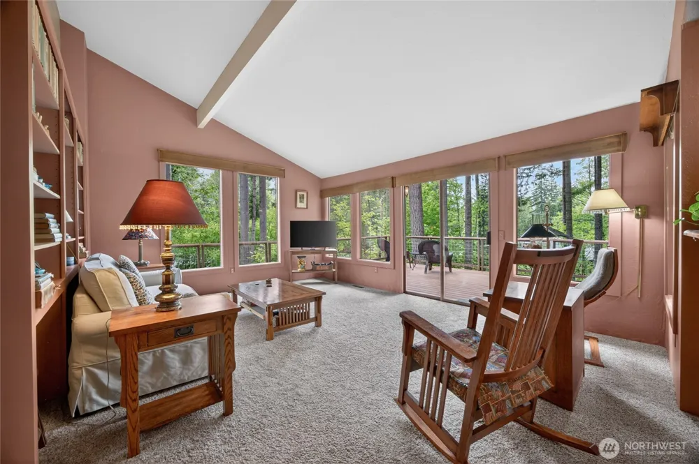 133 Alpine Drive Packwood, WA 98361