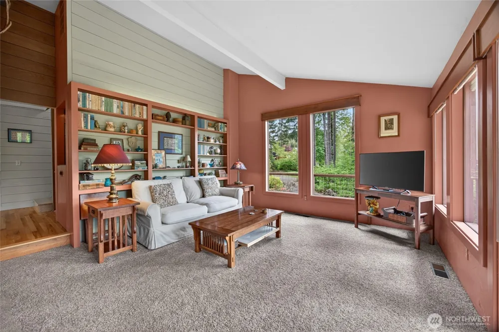 133 Alpine Drive Packwood, WA 98361