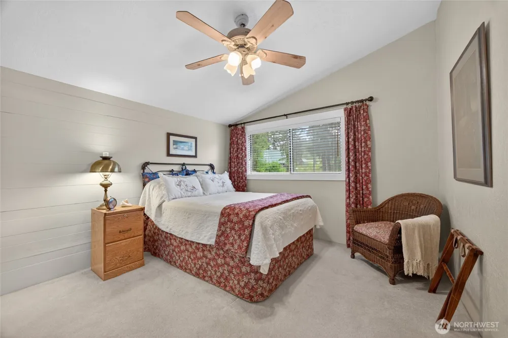 133 Alpine Drive Packwood, WA 98361