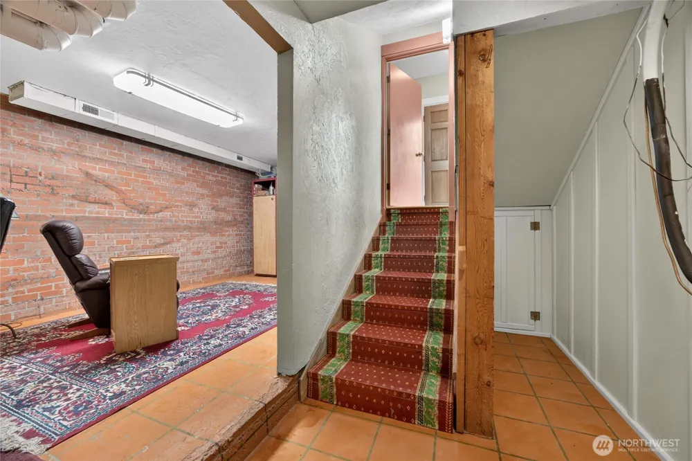 133 Alpine Drive Packwood, WA 98361