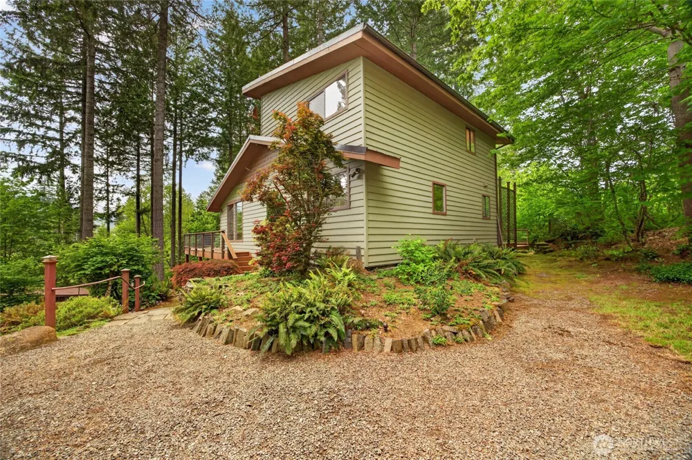 133 Alpine Drive Packwood, WA 98361
