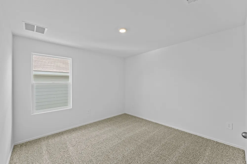 12208 Silverton Tree Bend Mustang Ridge, TX 78610