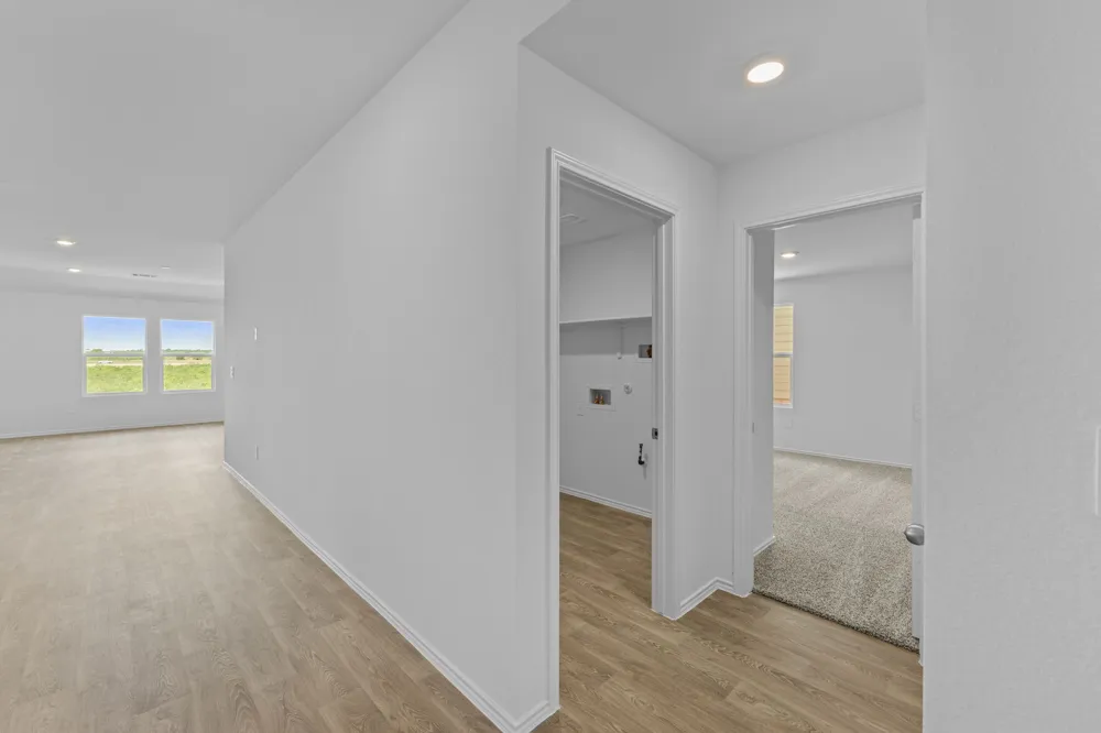12208 Silverton Tree Bend Mustang Ridge, TX 78610