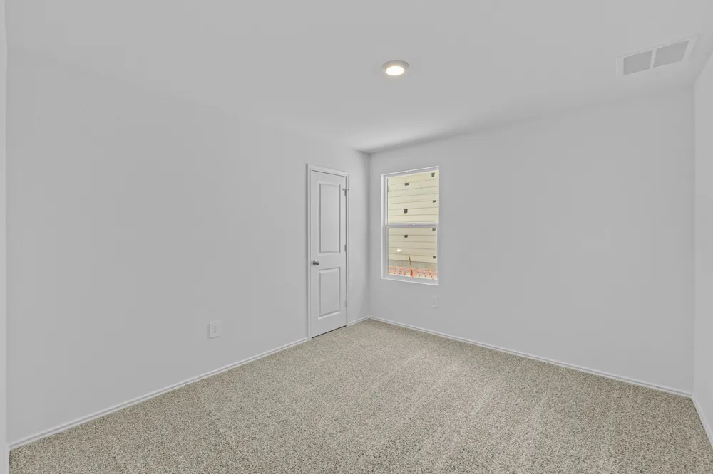12208 Silverton Tree Bend Mustang Ridge, TX 78610