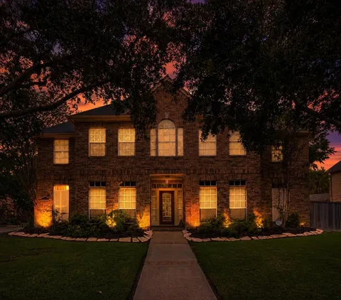 3119 Scenic Elm Street