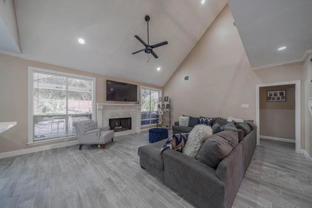 3119 Scenic Elm Street Houston, TX 77059