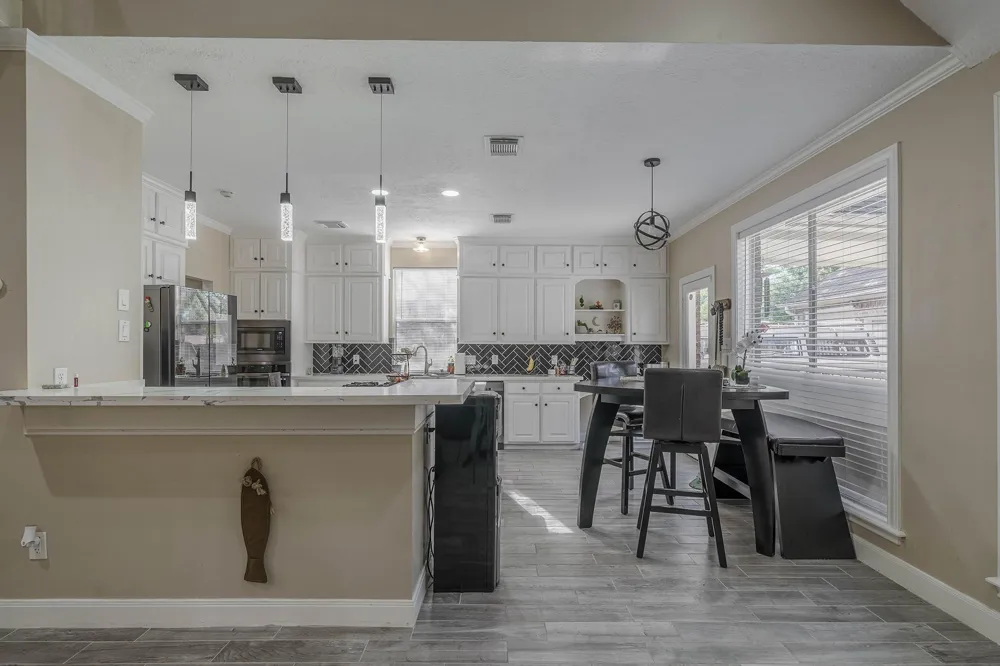 3119 Scenic Elm Street Houston, TX 77059