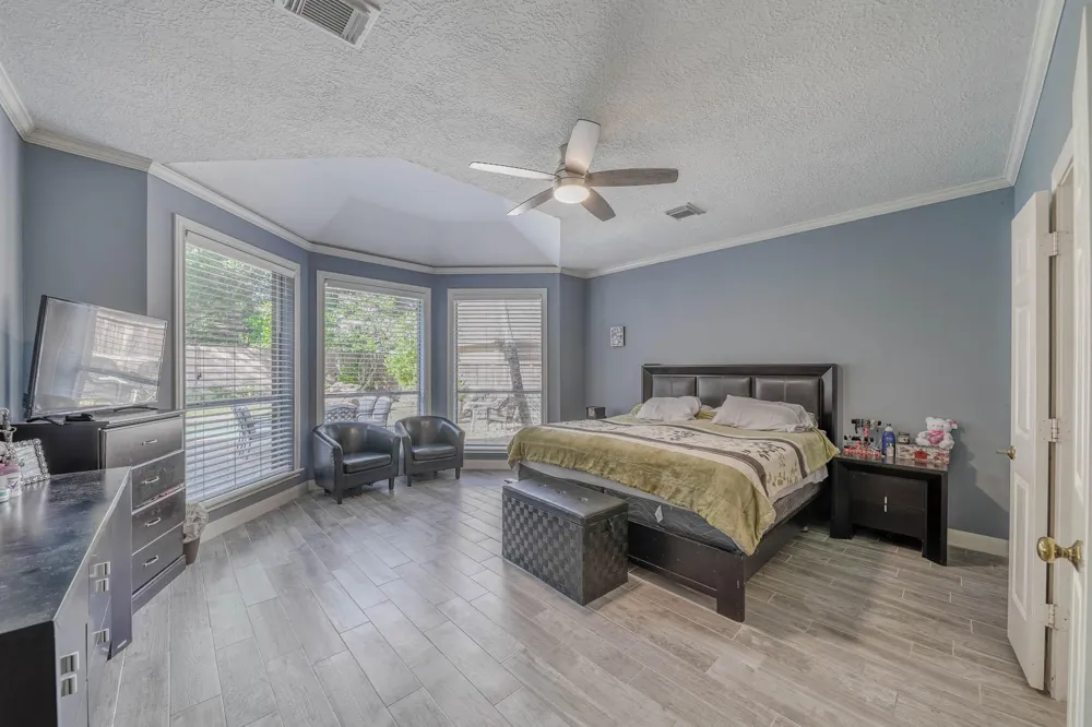 3119 Scenic Elm Street Houston, TX 77059