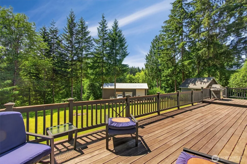937 Germany Creek Longview, WA 98632