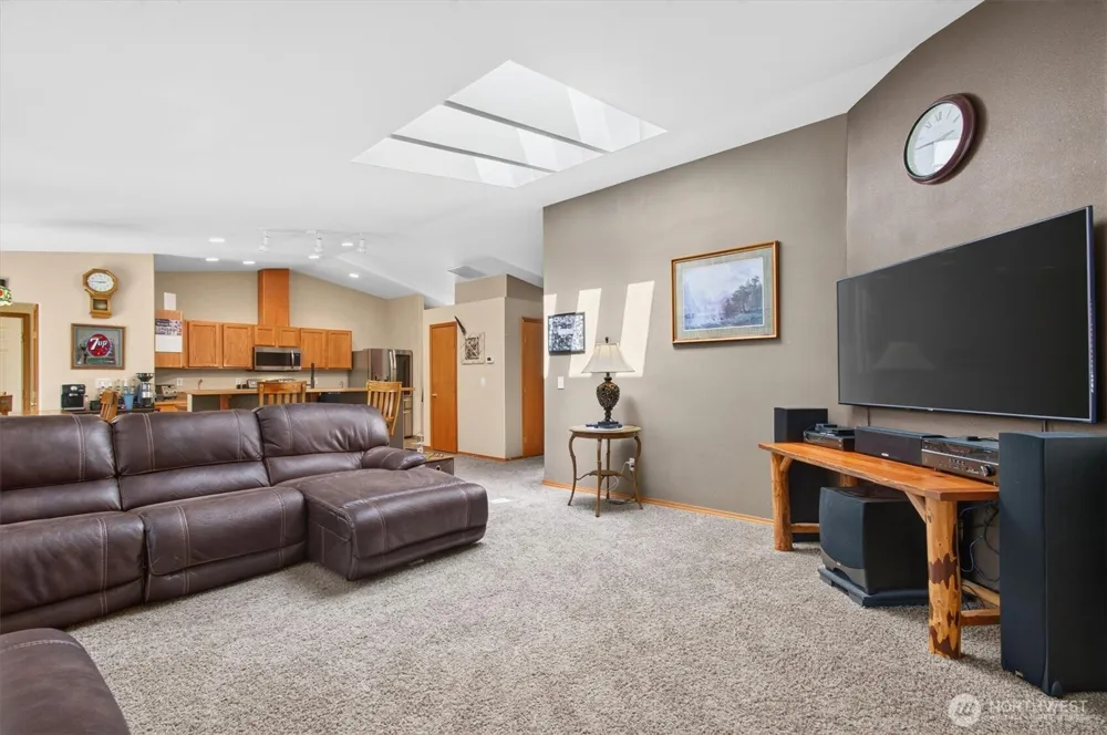 937 Germany Creek Longview, WA 98632