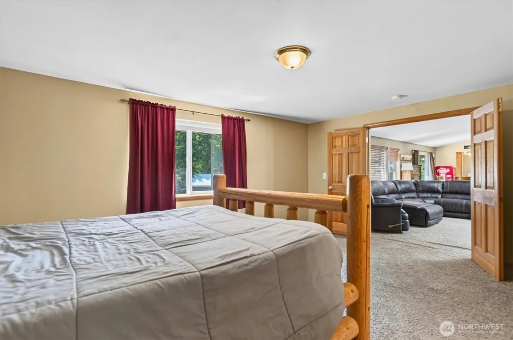 937 Germany Creek Longview, WA 98632