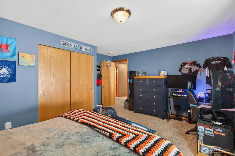 937 Germany Creek Longview, WA 98632