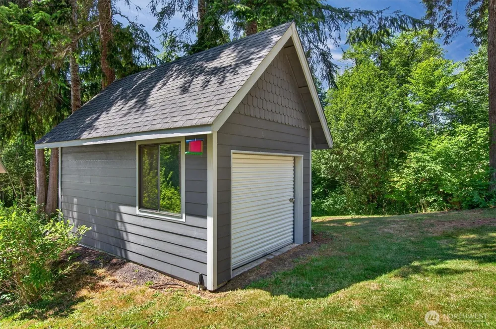 937 Germany Creek Longview, WA 98632