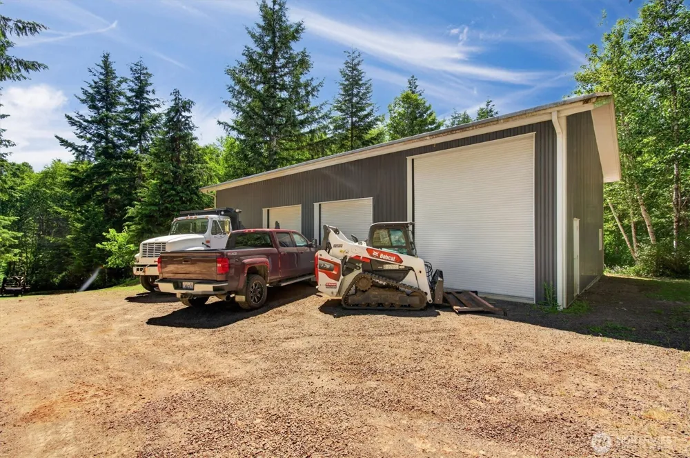 937 Germany Creek Longview, WA 98632