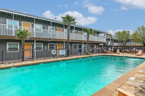 2401 Manor Road #131