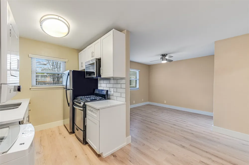 2401 Manor Road #131 Austin, TX 78722