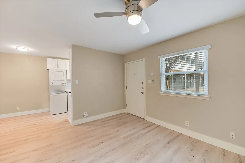2401 Manor Road #131 Austin, TX 78722