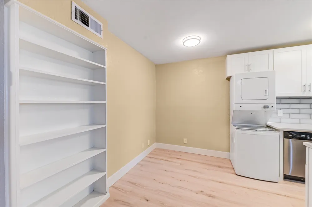 2401 Manor Road #131 Austin, TX 78722