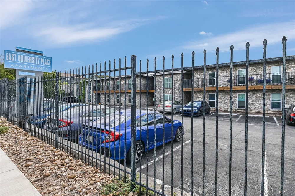 2401 Manor Road #131 Austin, TX 78722