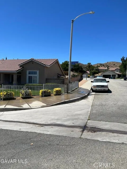 4354 Sungate Drive Palmdale, CA 93551