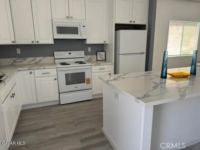 4354 Sungate Drive Palmdale, CA 93551
