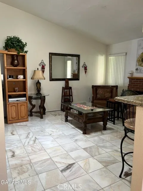 4354 Sungate Drive Palmdale, CA 93551