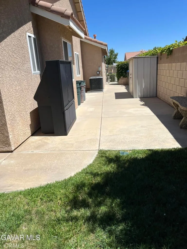 4354 Sungate Drive Palmdale, CA 93551