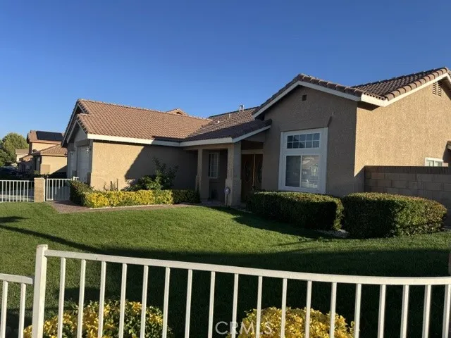 4354 Sungate Drive Palmdale, CA 93551