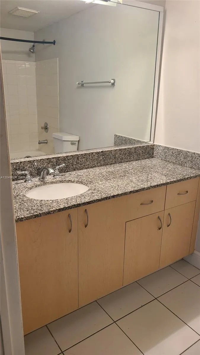 2442 Centergate Dr #101 Miramar, FL 33025