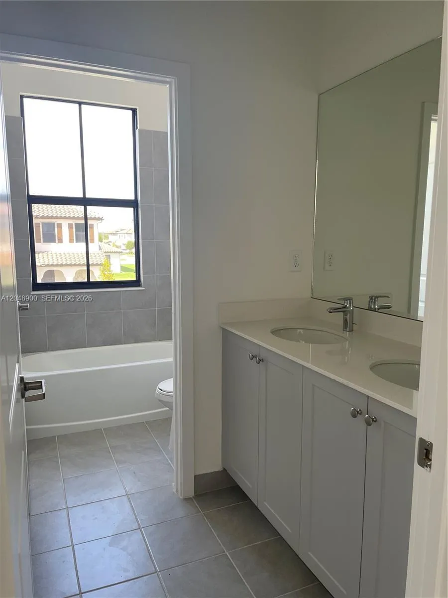 5496 Agostino Way Ave Maria, FL 34142