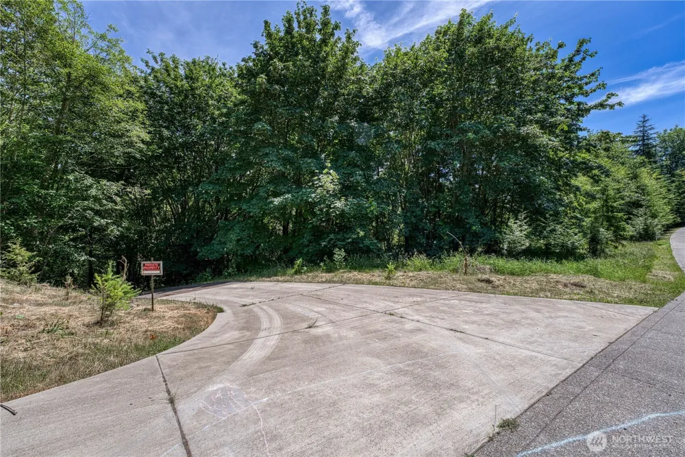 10611 33rd Avenue Ct NW Gig Harbor, WA 98332