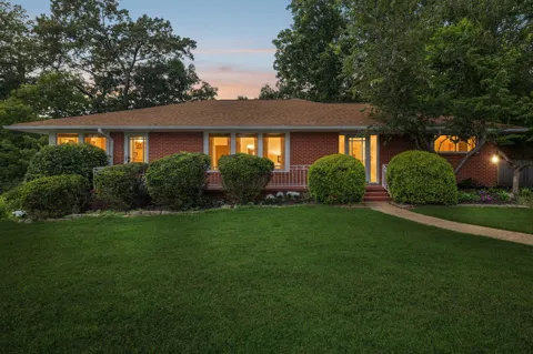 821 Mount Belvoir Drive