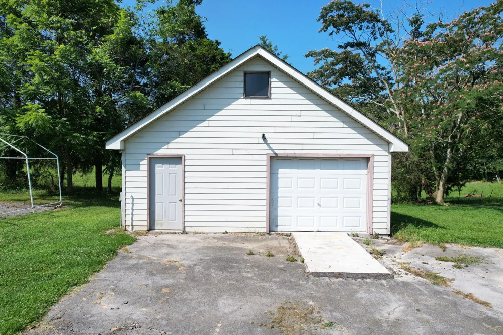 7425 Gamble Road Georgetown, TN 37336