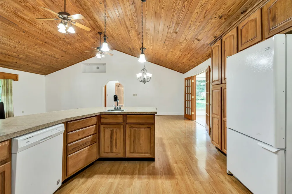 7425 Gamble Road Georgetown, TN 37336