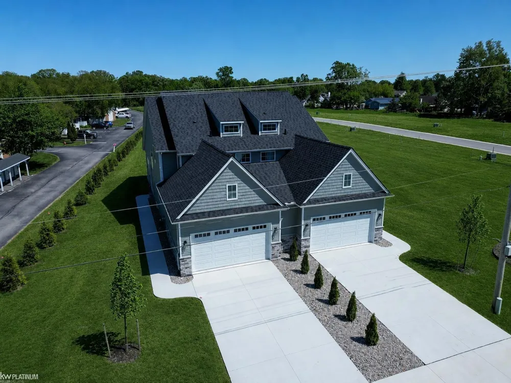 260 S Carney Dr Drive St Clair City, MI 48079