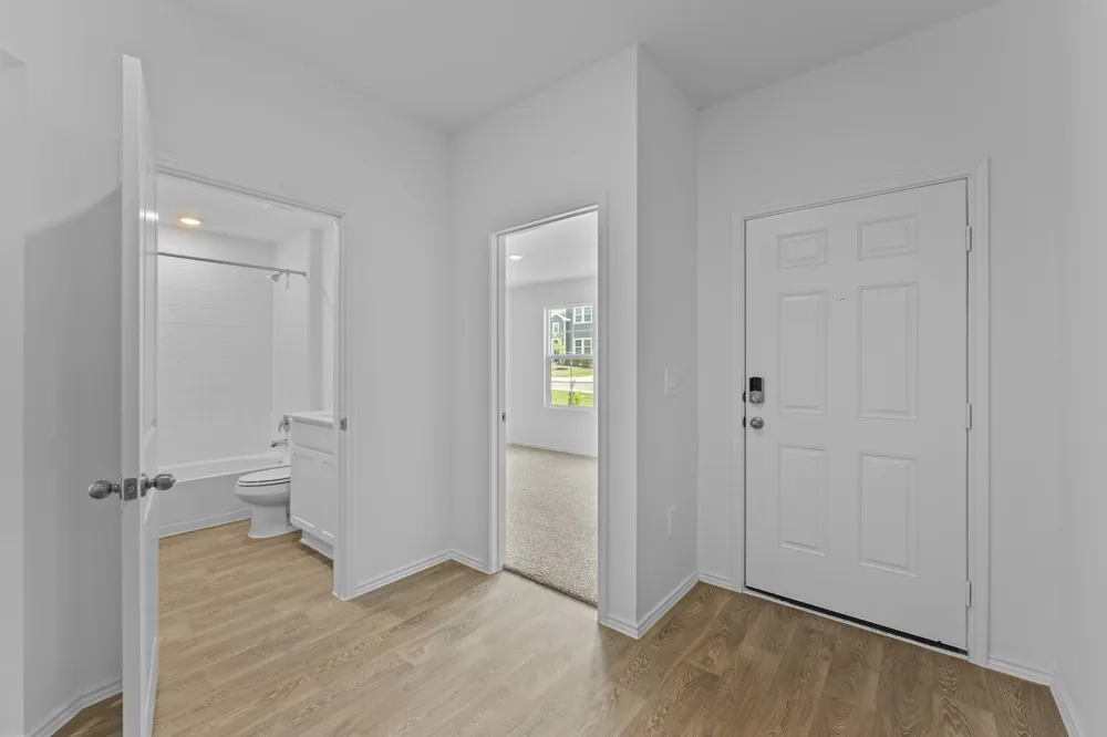 12216 Silverton Tree Bend Mustang Ridge, TX 78610