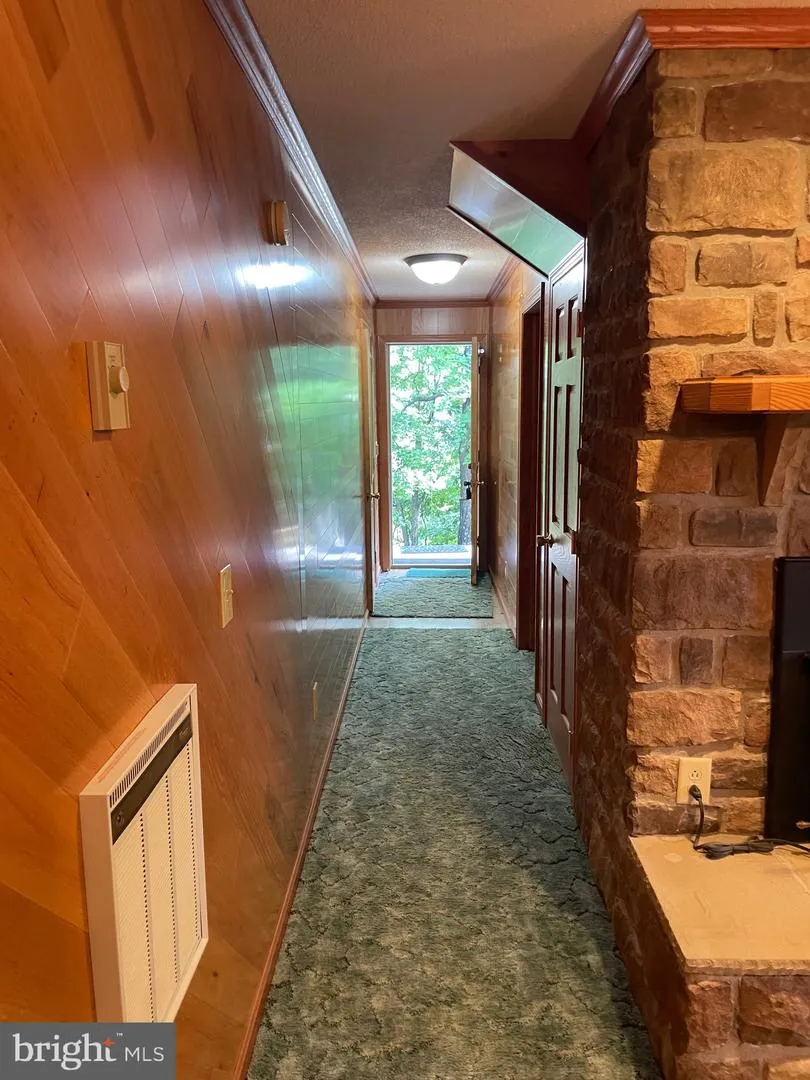 219 EBY DRIVE Petersburg, WV 26847