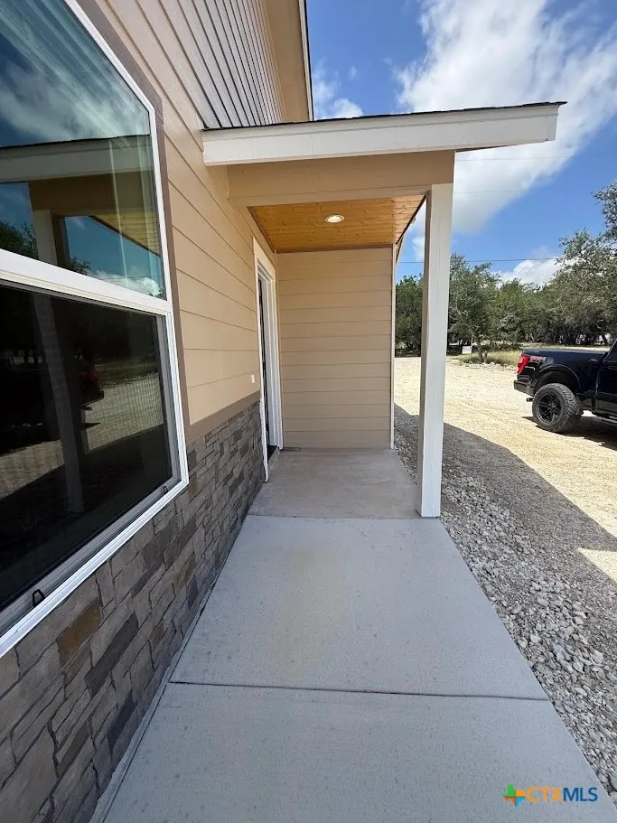 1008 Makayla Drive #10/12/14 Canyon Lake, TX 78133