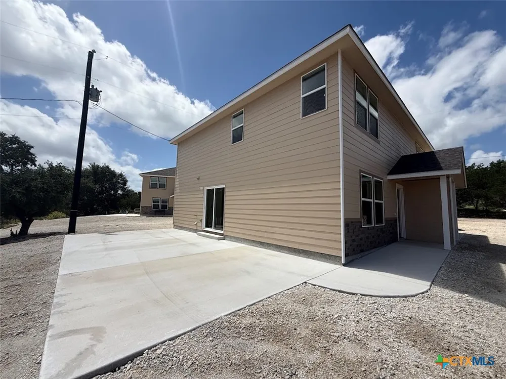 1008 Makayla Drive #10/12/14 Canyon Lake, TX 78133