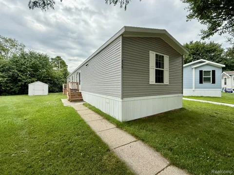 258 Diamond Circle