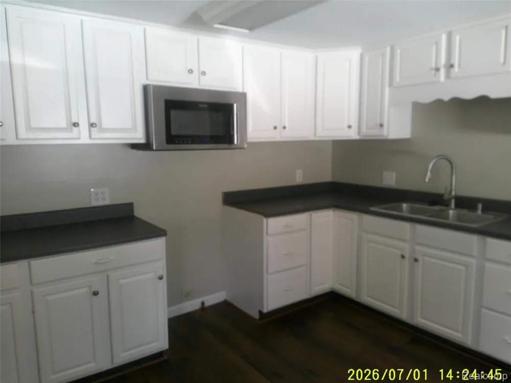 3490 Beveridge Road Flint Charter Township, MI 48532