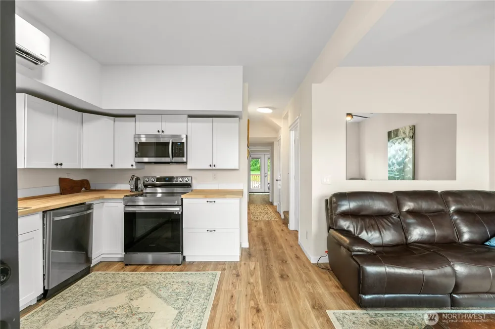 618 Randall Street Aberdeen, WA 98520