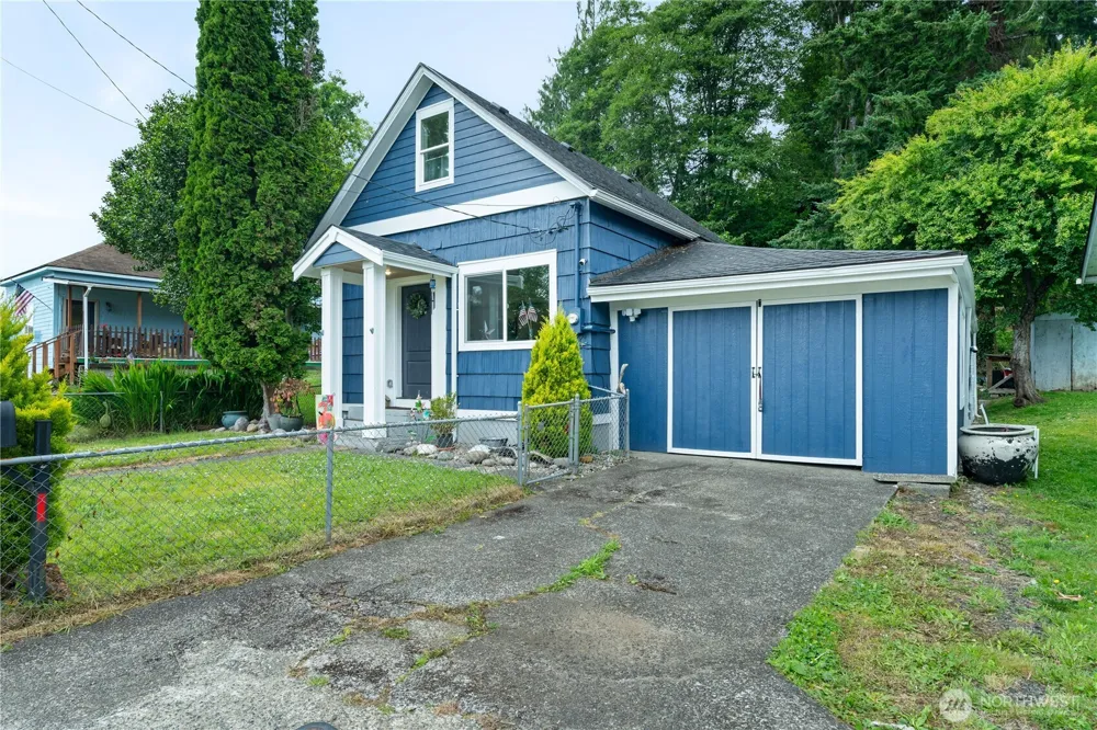 618 Randall Street Aberdeen, WA 98520