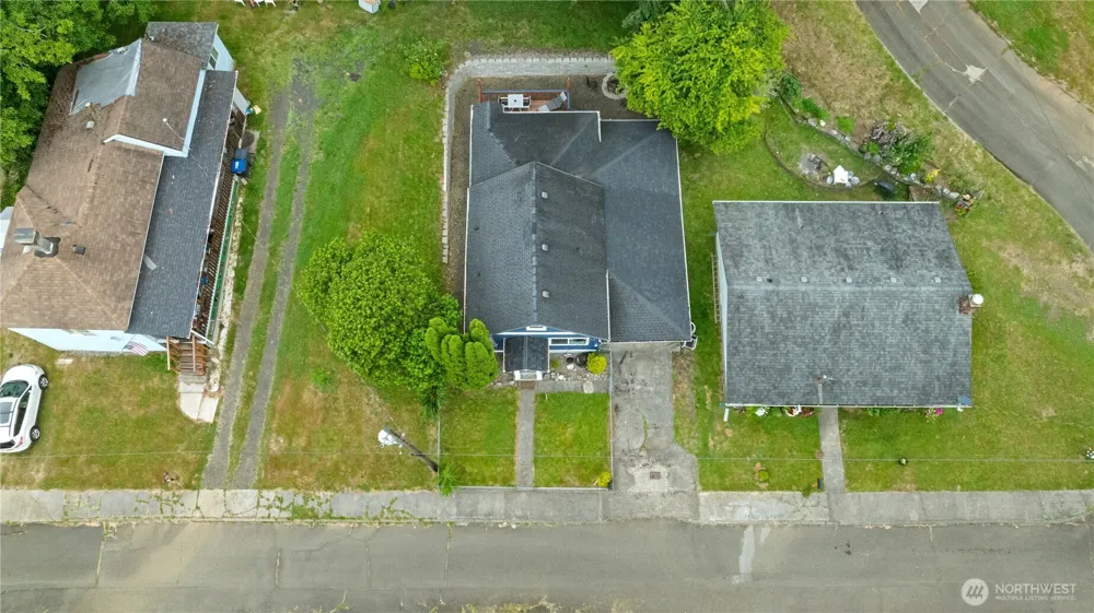 618 Randall Street Aberdeen, WA 98520