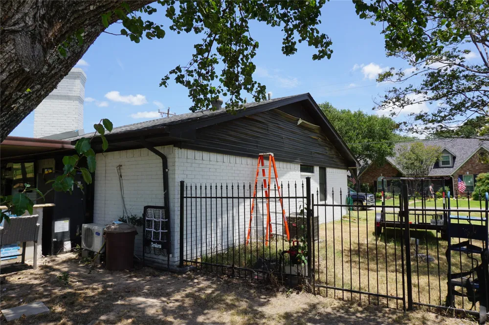 10808 Jeanell Drive Kemp, TX 75143
