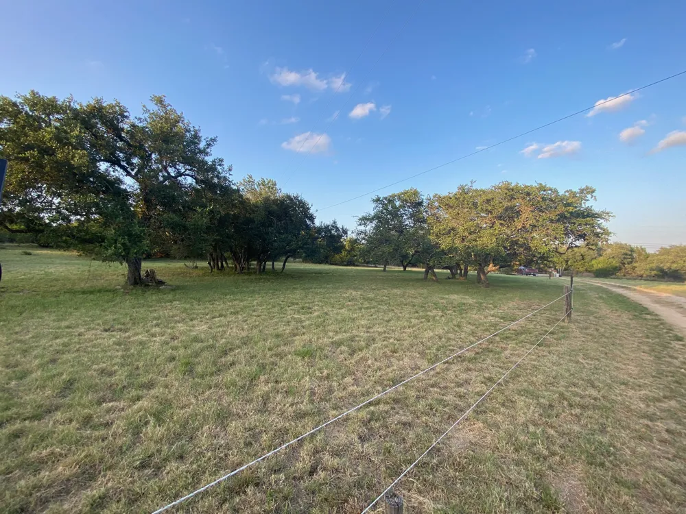306 Plainview Road Wimberley, TX 78676