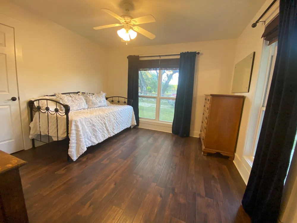 306 Plainview Road Wimberley, TX 78676